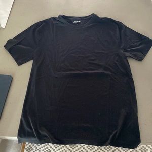 Vince men’s black tshirt